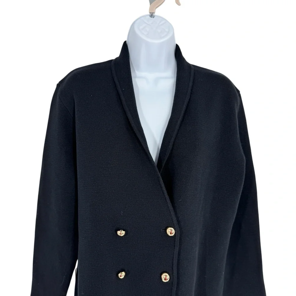 Tuckernuck Black Cassandra Sweater – Size L NWT – Classic Button Front Cardigan - Picture 5 of 9